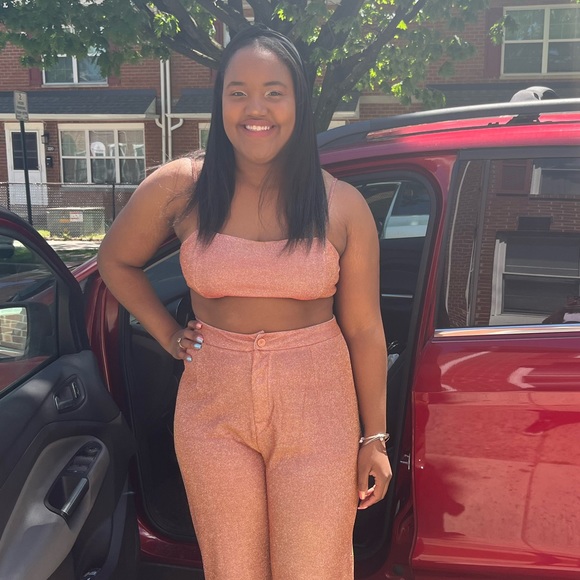 Meet your Posher, Briauna - Picture 1 of 1